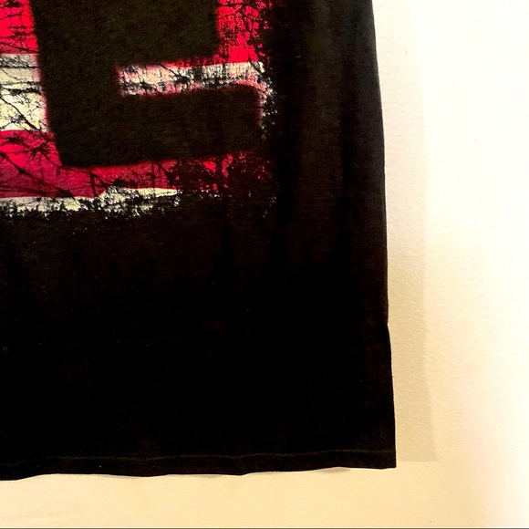 NWT Disney Parks Mickey Mouse Love Flag T- Shirt Sz S - Picture 4 of 8